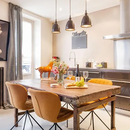 Le Gourmet Du Marais Apartment